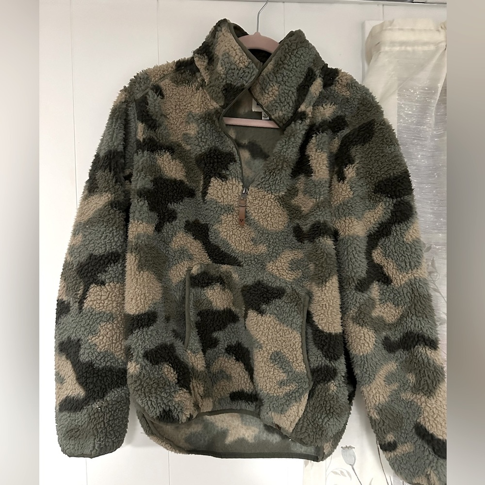 Sherpa Sweatshirt